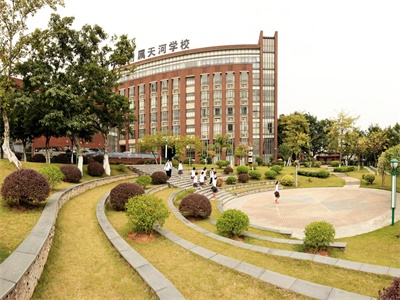 广东实验中学附属天河学校